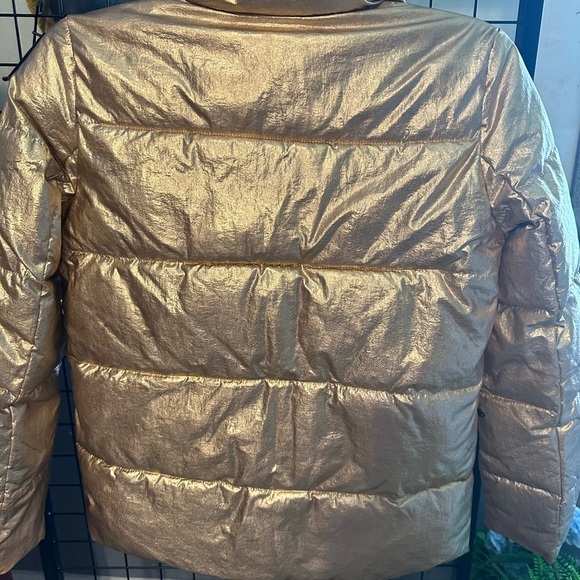 J. Crew Peach Puffer Jacket with Quilted Design - Picture 7 of 11